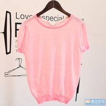 外貿(mào)服飾雙線經(jīng)營策略 批發(fā)與零售的市場機(jī)遇與挑戰(zhàn)